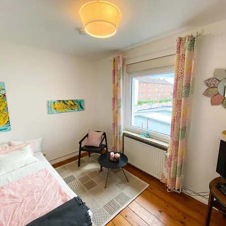 Hanseart - In Zentraler Lage Affittacamere