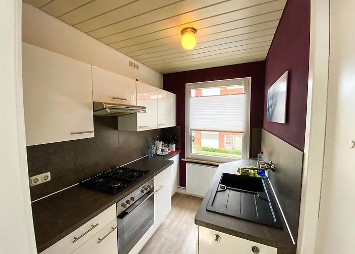 Hanseart - In Zentraler Lage Гостевой дом Любек